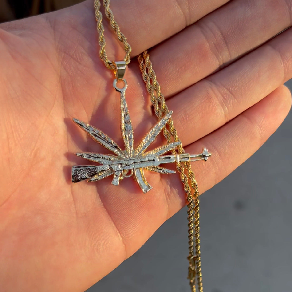 El Cuernito Grifo Chain