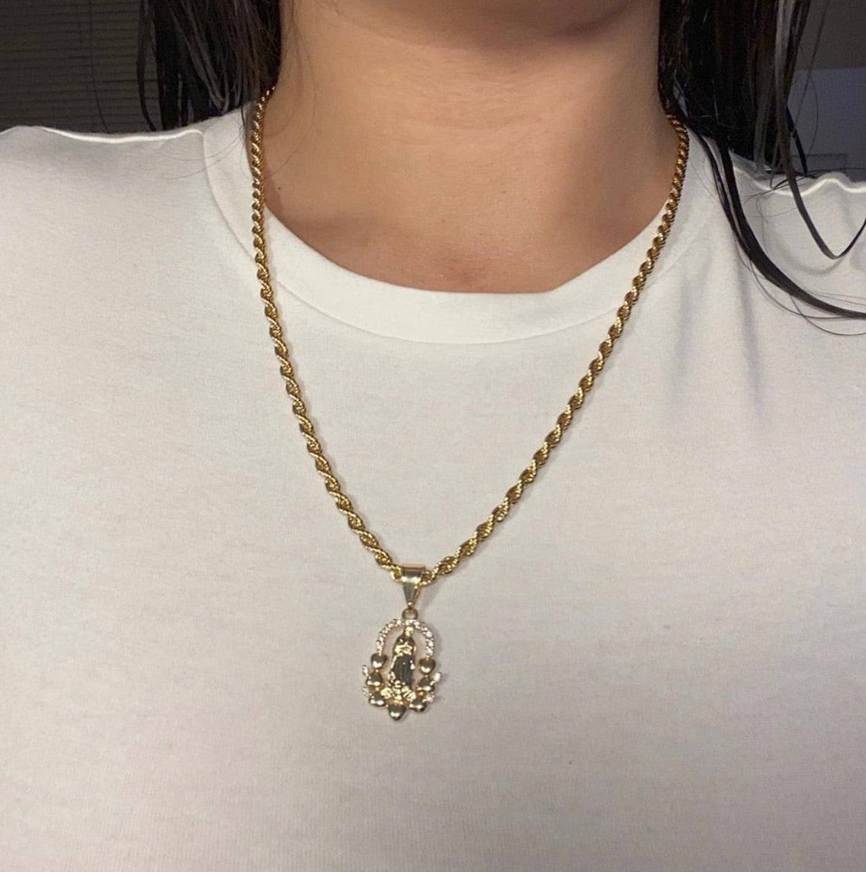 Virgen De Guadalupe Heart Decorated Necklace
