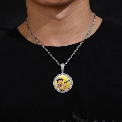 VVS Custom Photo Pendant