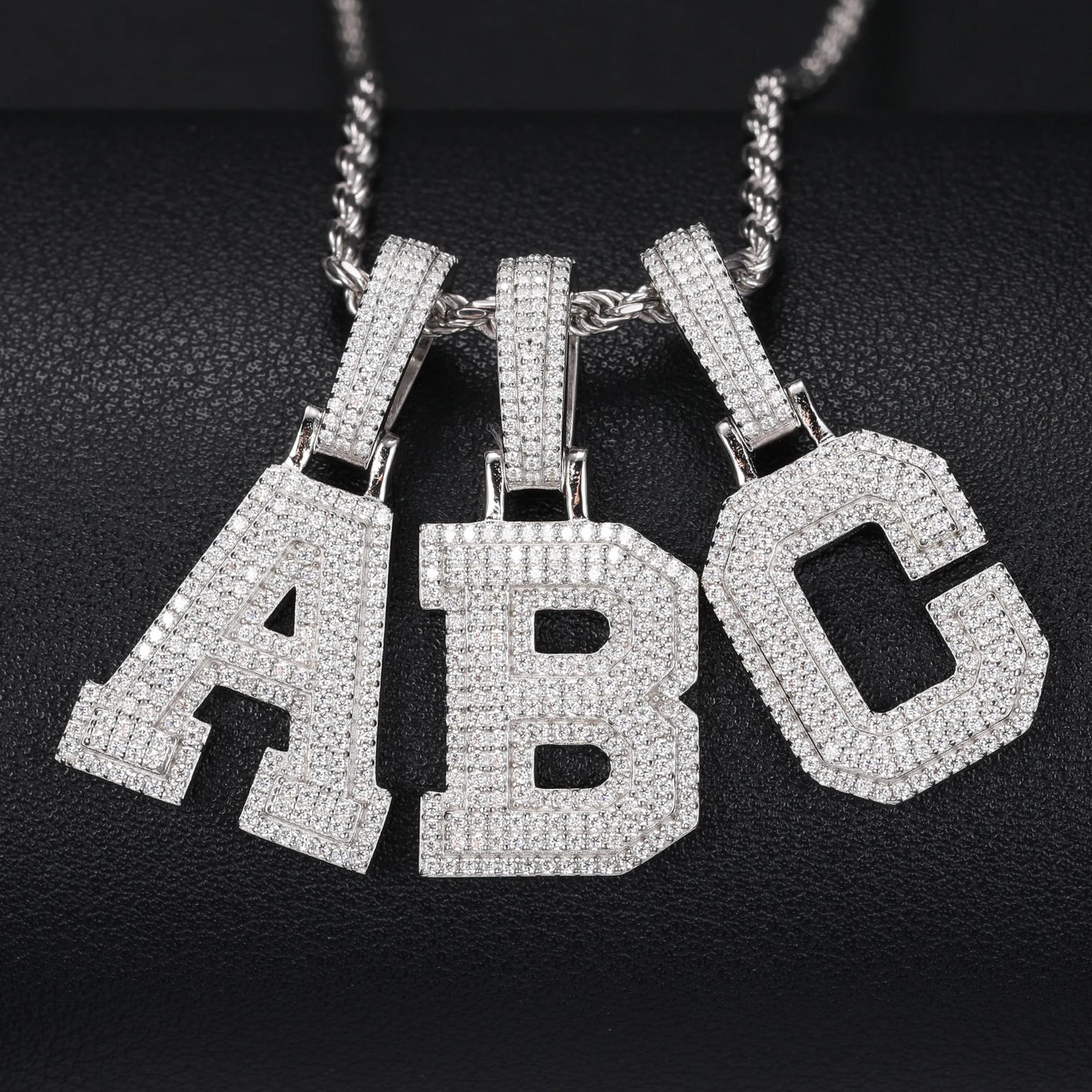 VVS Initial Pendant