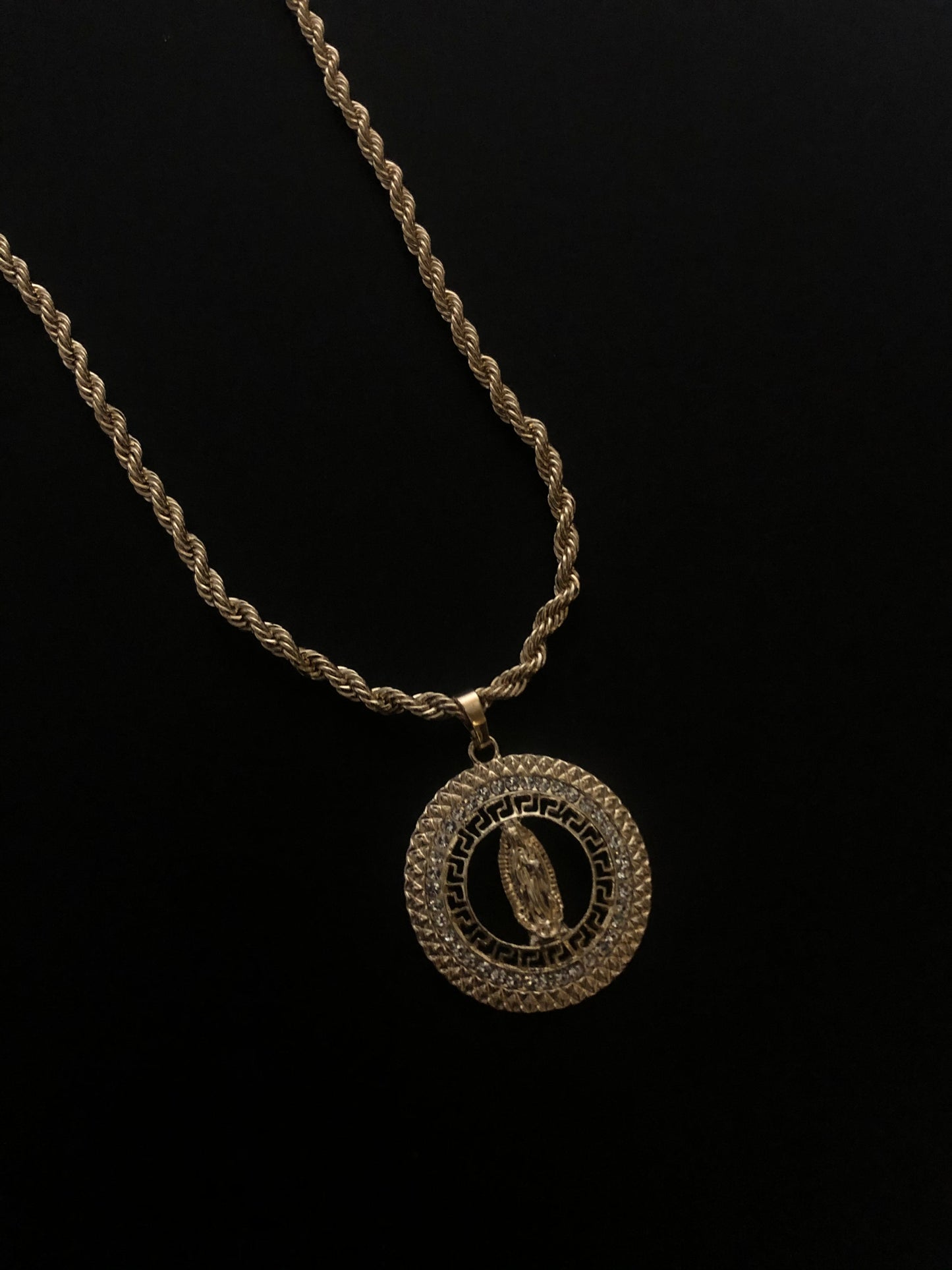 Virgen De Guadalupe Greek Pattern Chain (White Stones)