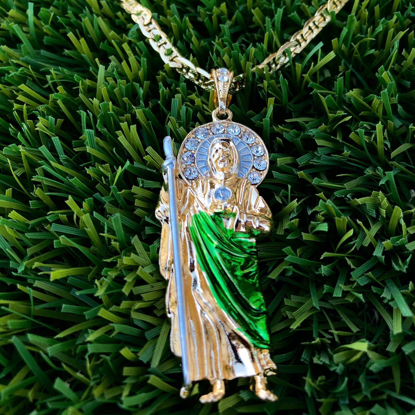San Judas Tadeo With Green Robe Chain (White Stones)